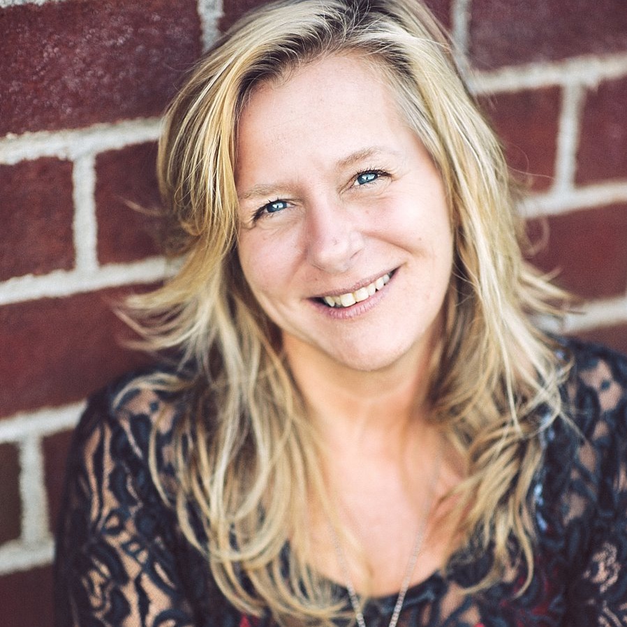 Cheryl Mezzetti headshot